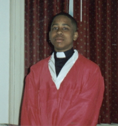 marcusinrobe.jpg
